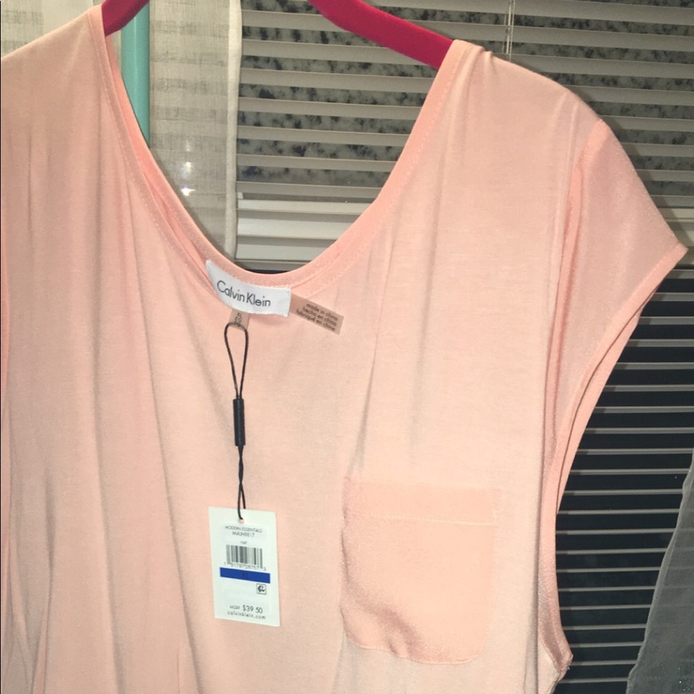 NWT. Peach Calvin Klein blouse with pocket!